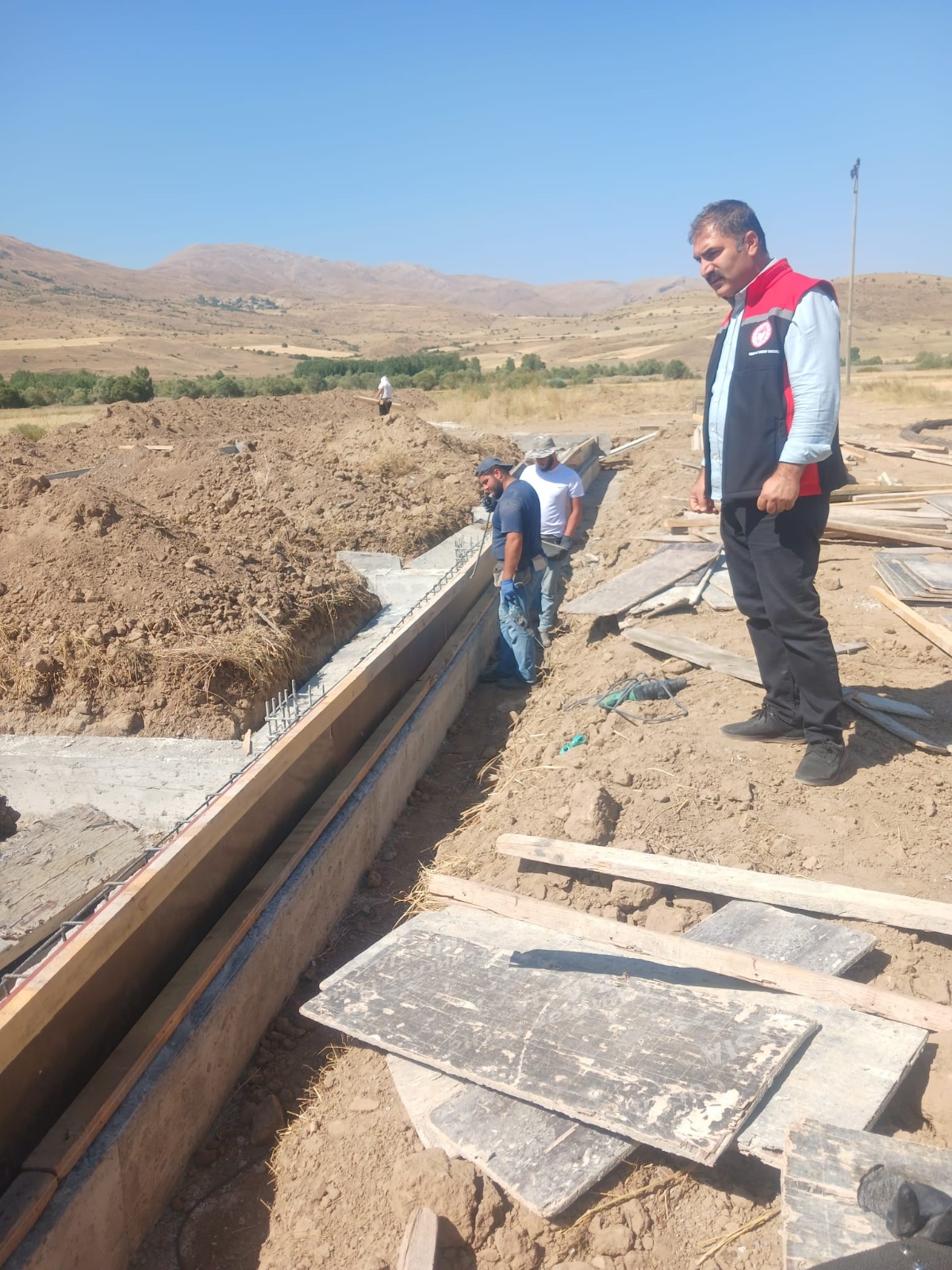 Erzincan’da hayvancılık işletmelerine yatırım sürüyor