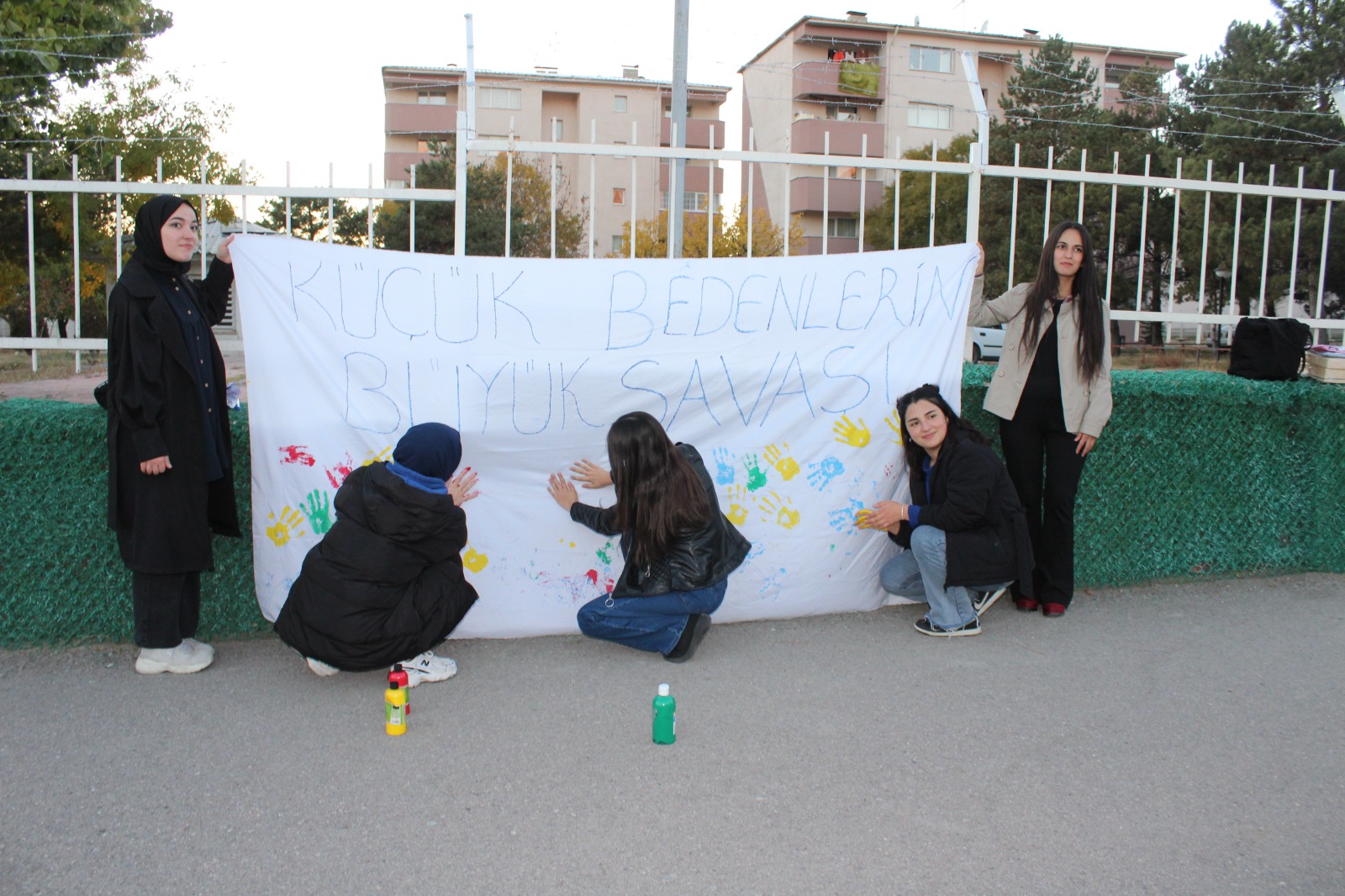 Lösemili çocuklar haftası için farkındalık etkinliği düzenlendi