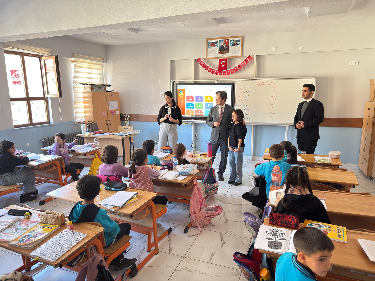 Kaymakam Arıkan'dan, Minik öğrencilere Ziyaret