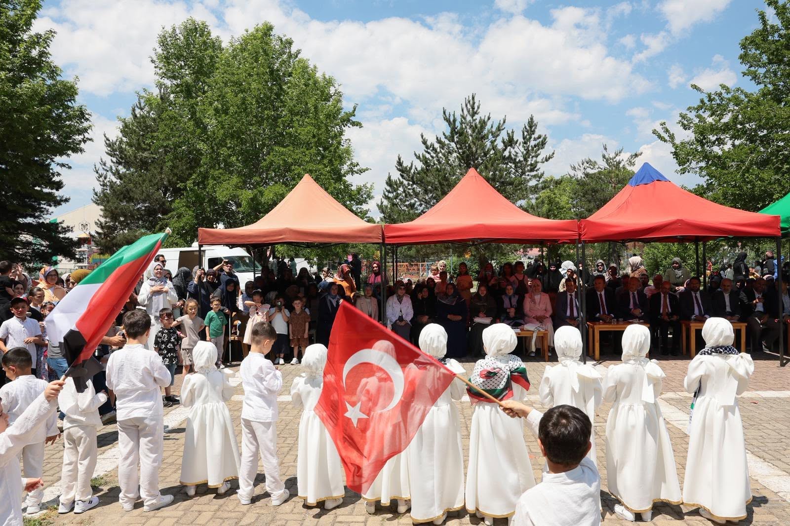4-6 Yaş Grubu ve İhtiyaç Odaklı Kur’an Kursları Yıl Sonu Kapanış Etkinliği Düzenlendi