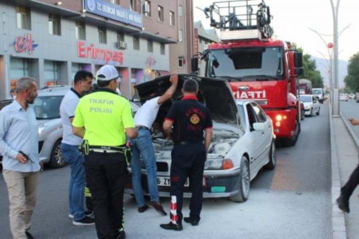 Seyir Halinde ki Araç Alev Aldı