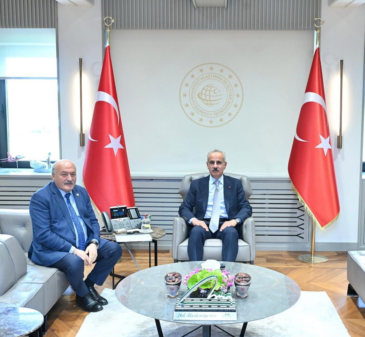 Erzincan’ın Ulaşım Ve İletişim Altyapısı İçin Bakanlık Düzeyinde İstişare