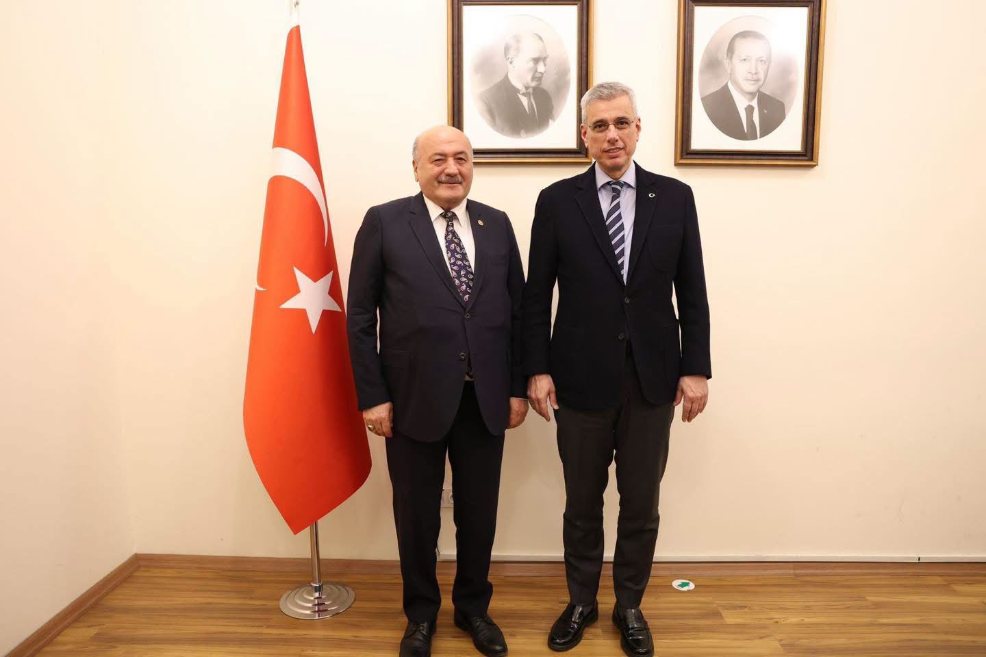 Süleyman Karaman'dan Erzincan'ın Sağlık Talepleri İçin Ankara Çıkarması