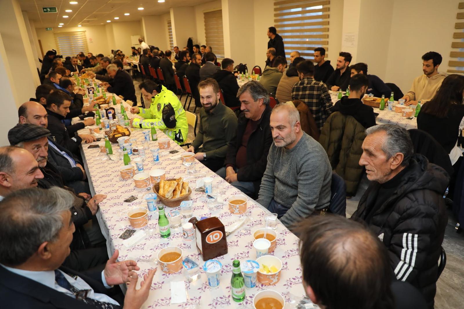 Çayırlı İlçesinde Toplu İftar