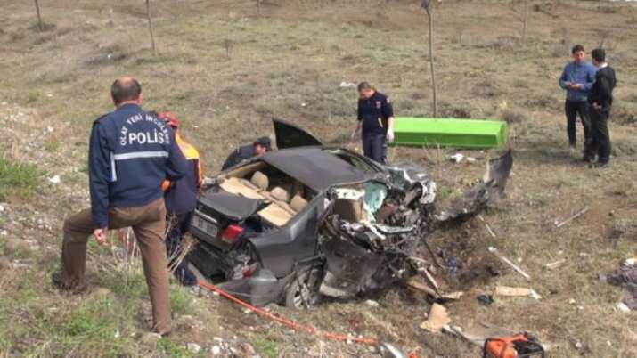 Feci Kazada 2 Kişi Yaşamını Yitirdi - Video Haber