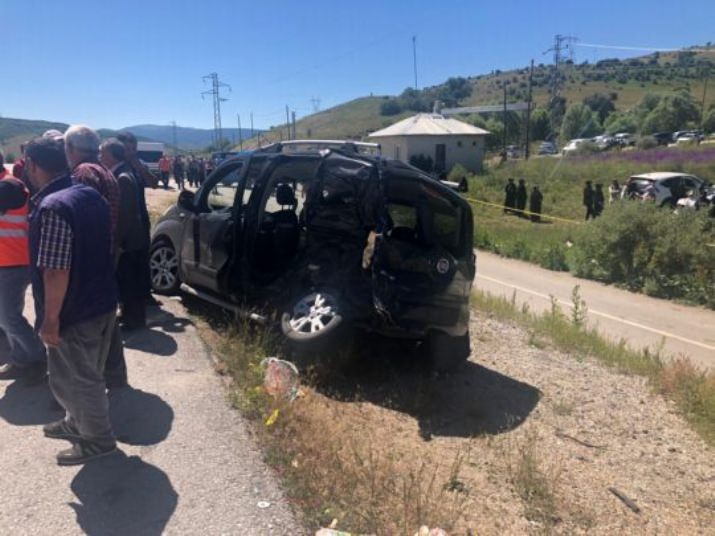 Erzincan’da Kaza 3 Ölü 6 Yaralı