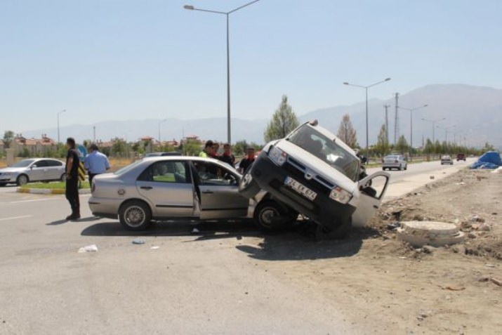 Erzincan’da Kaza 6 Yaralı