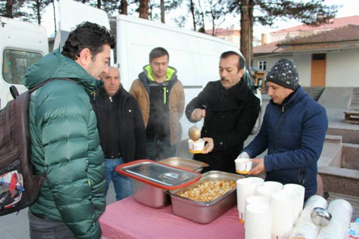 KYK’dan Sabah Namazı sonrası Çorba İkramı