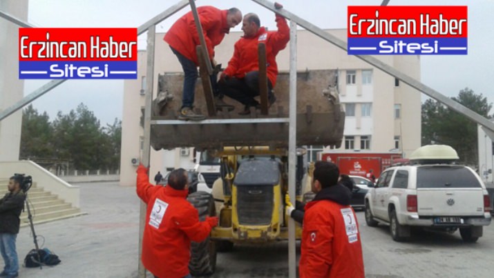 Kızılay Erzincan Şubesinden, Adıyamanlı depremzedelere yardım