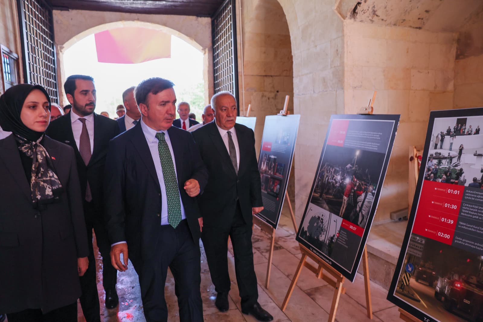 Mamahatun Kervansarayı’nda Anlamlı 15 Temmuz Sergisi